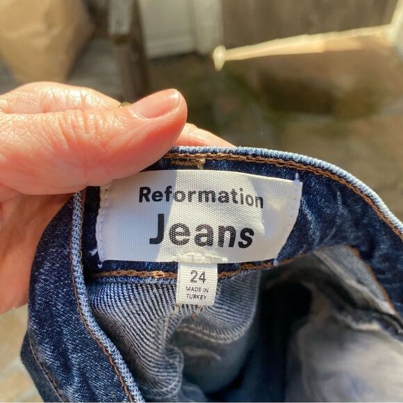 Reformation Liza Ultra High Rise Straight Jeans size 24 - Picture 9 of 14